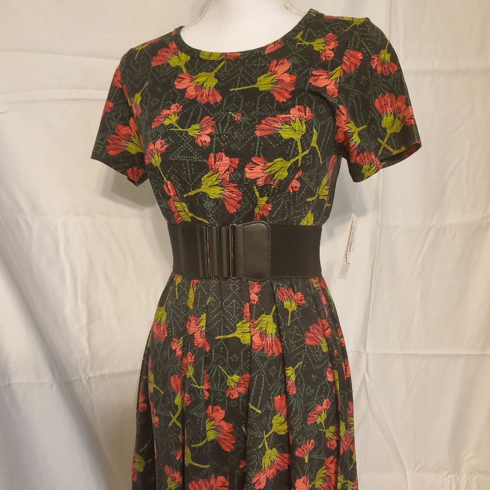 XS LULAROE CARLY